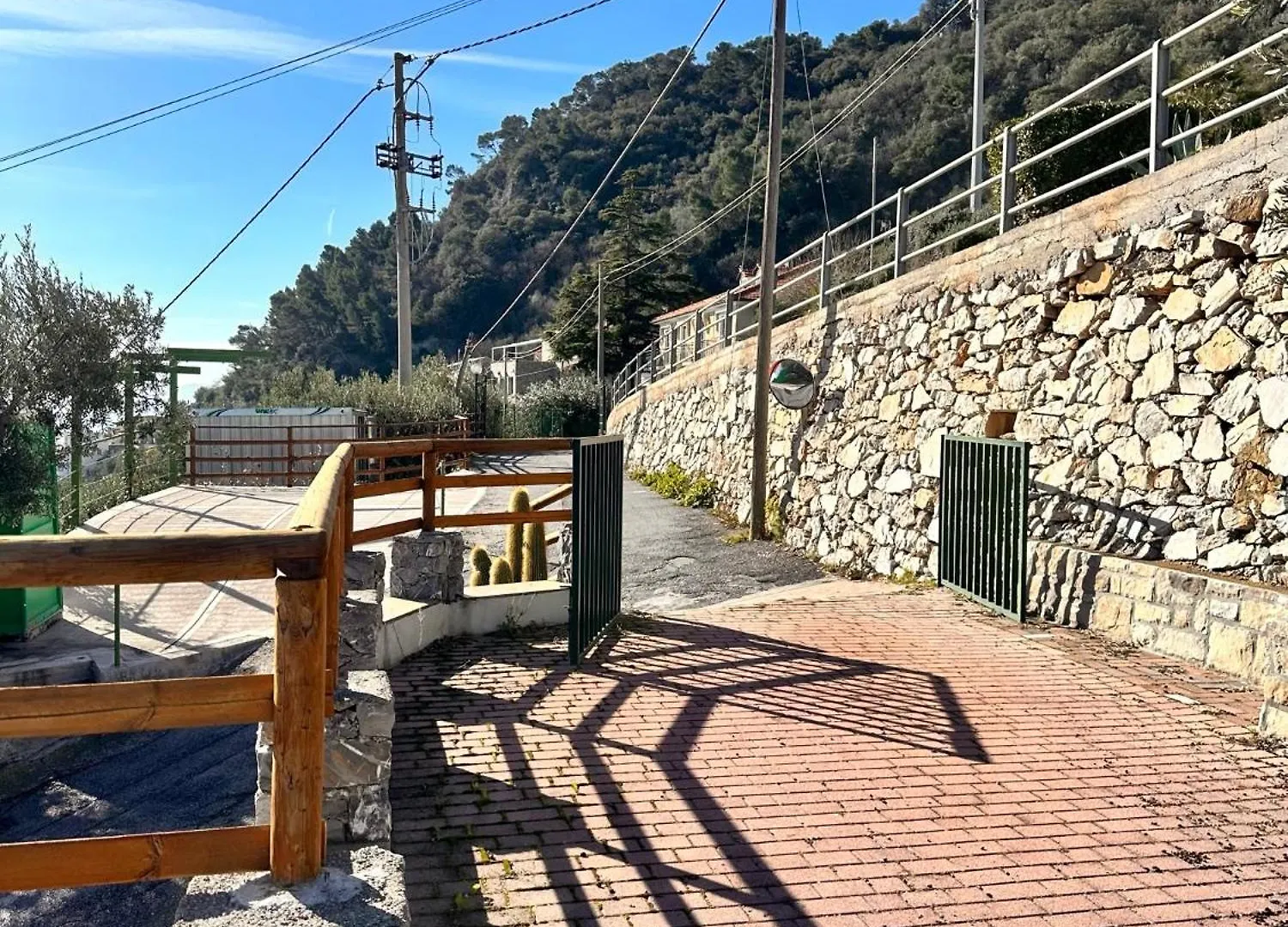 Hostdomus - Nel Blu - Bike And Sea Apartment Finale Ligure 0*,